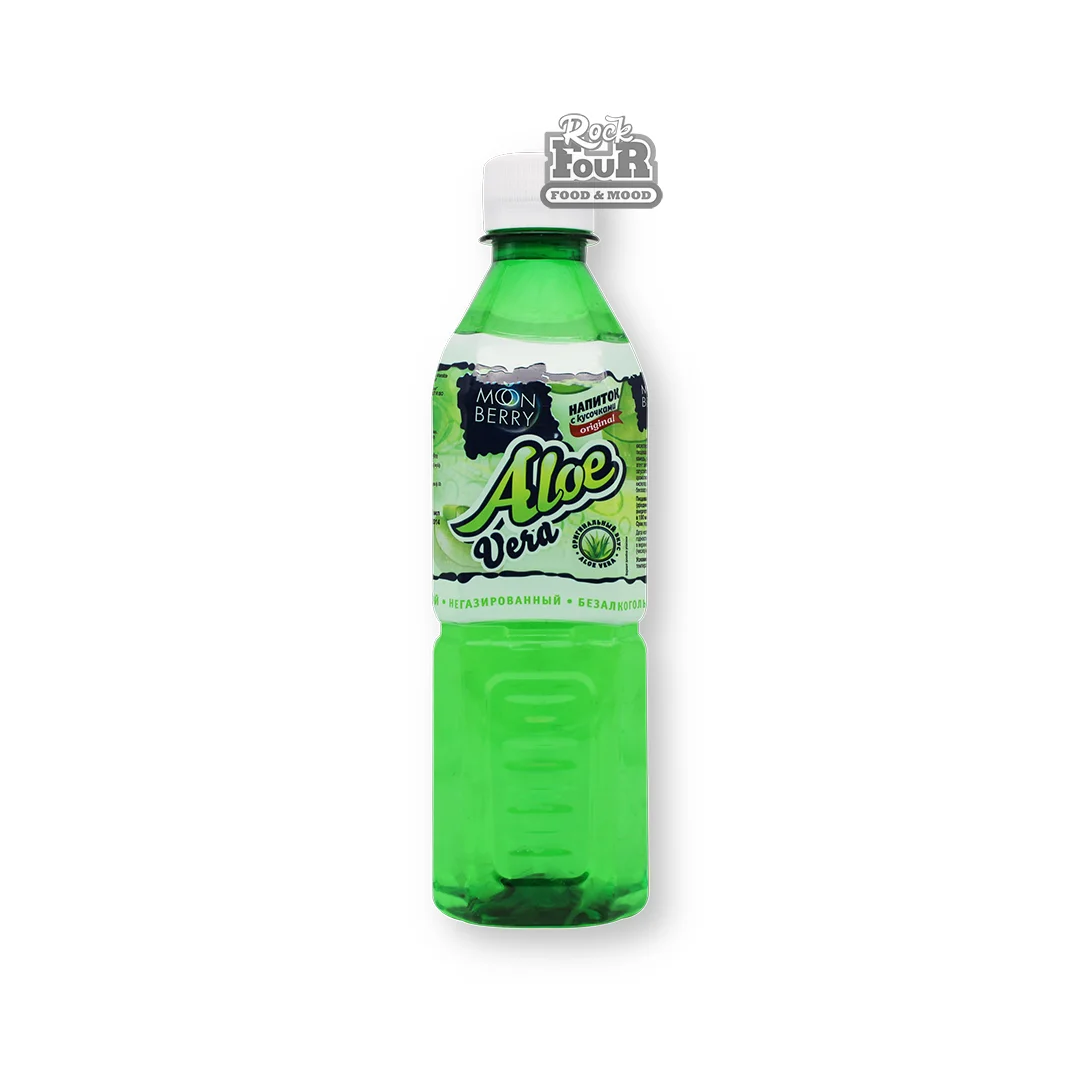Drink with aloe pieces "Moon Berry" 500ml